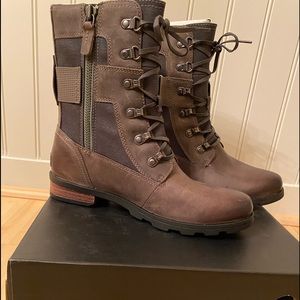 Sorel Emilie Conquest Quarry 8 1/2
Never worn.